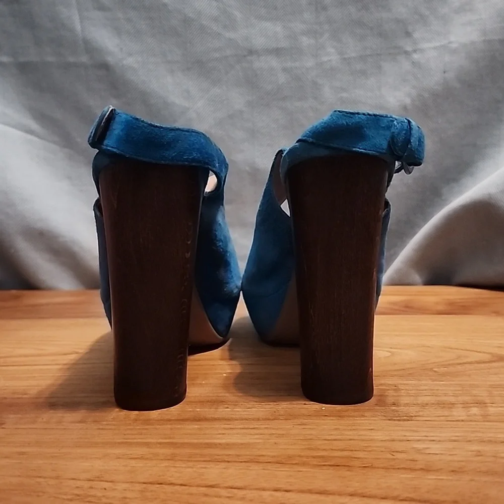 JEFFREY CAMPBELL Aqua Suede 